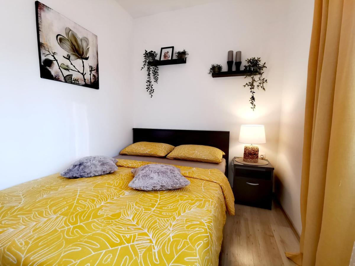 Apartments Lino Selce Luaran gambar